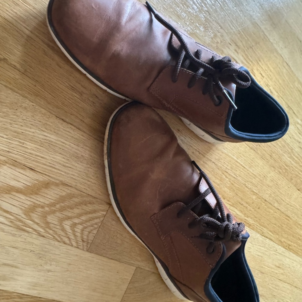 Johnston & Murphy Brown Leather Oxfords